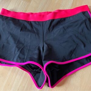 Boden Women's Size 8 Swim Boy Shorts